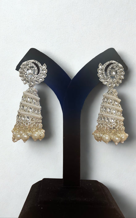 Zulekha Sitara Jhumka