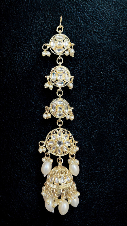 Zulekha Aarvika Earchain Jhumka