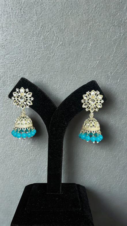 Zulekha Kanika Kundan Jhumka