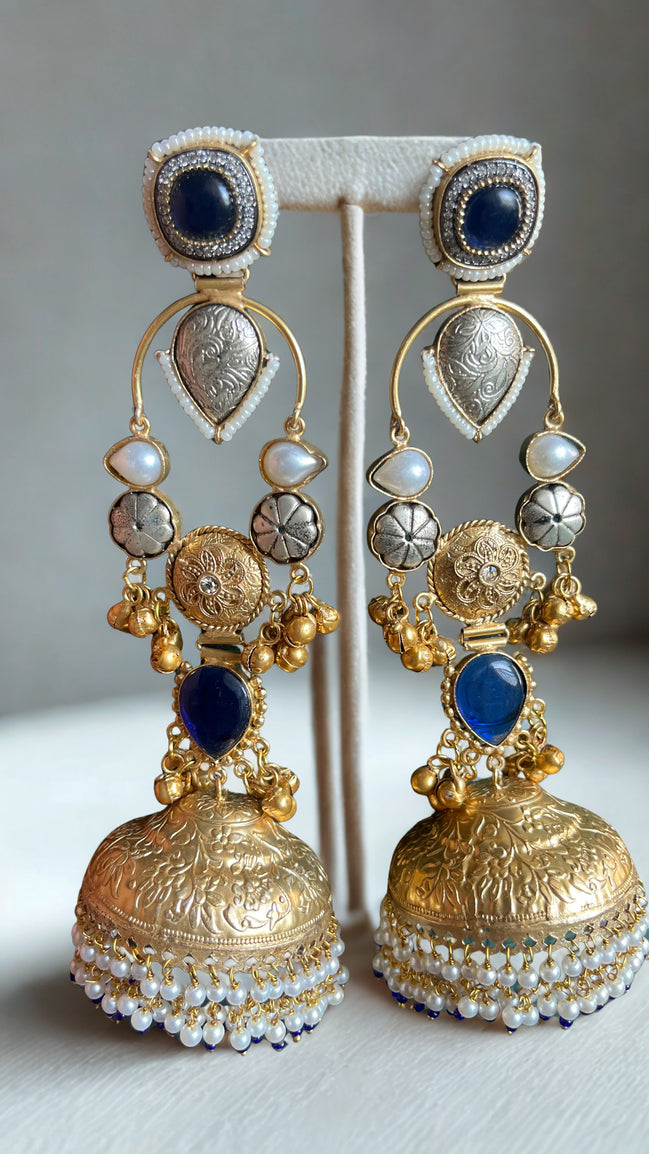 Zulekha Raajsi Neelam Jhumka